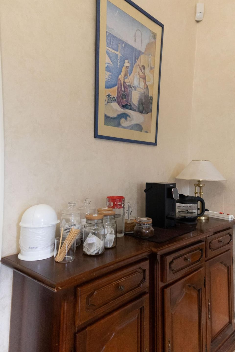 Coffee/tea facilities