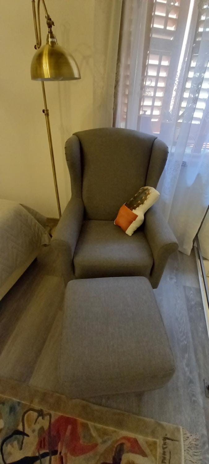Activities, Seating area