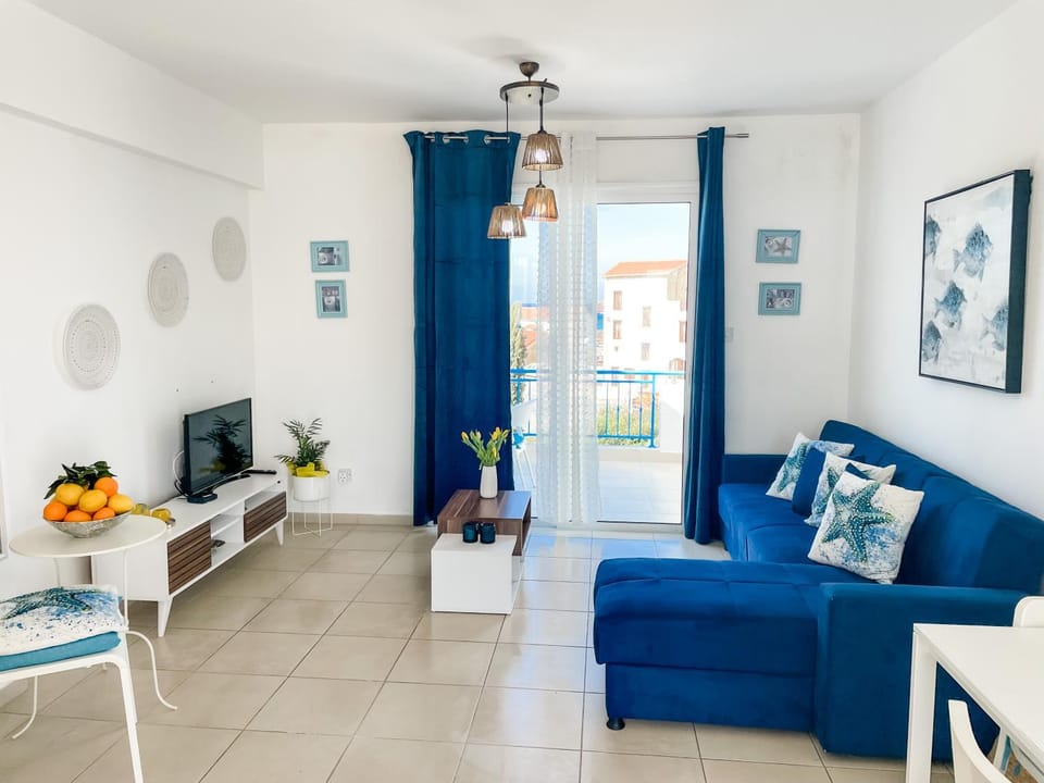 Blue Lagoon Latsi Centre Apartment in Poli Crysochous