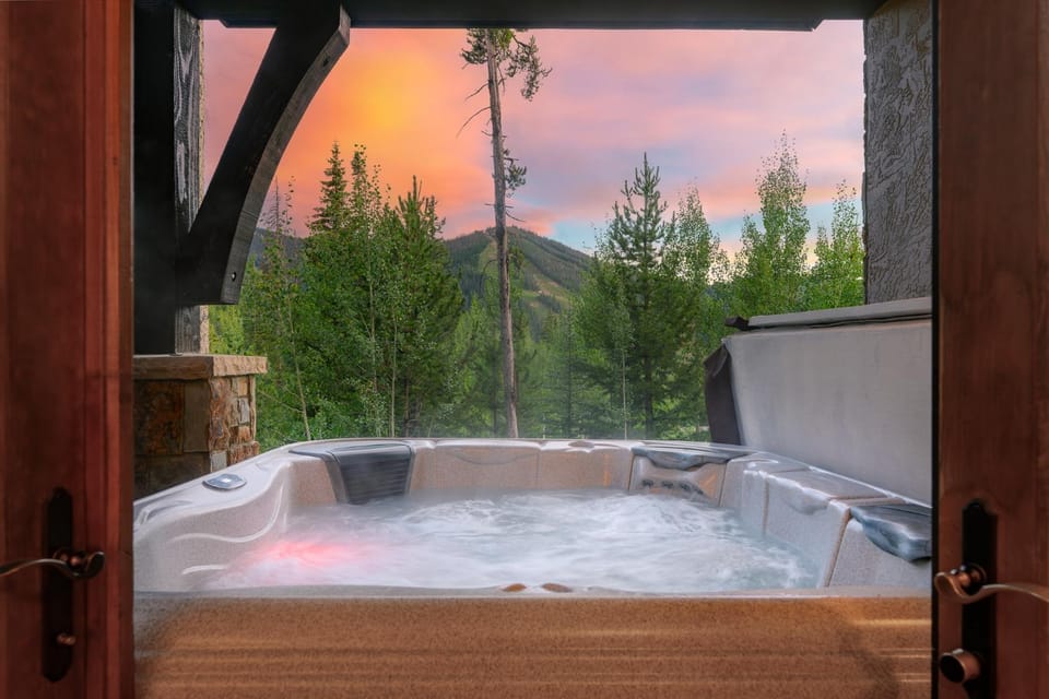 Hot Tub