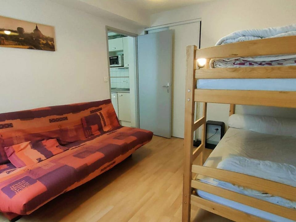 Appartement T3 avec Parking et Casier à Ski, Cauterets - FR-1-234-253 Apartment in Cauterets