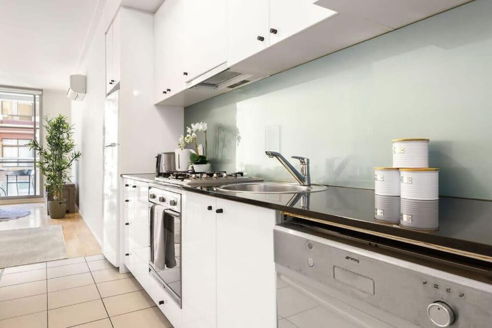 A Modern & Stylish Studio Next to Darling Harbour Apartment in Sydney
