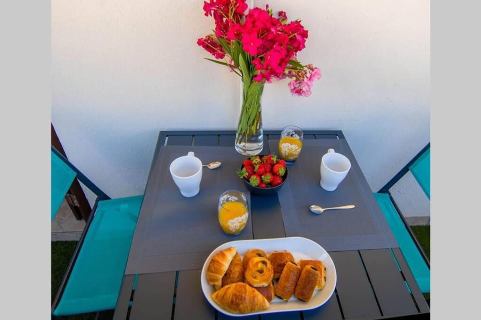Balcony/Terrace, Dining area