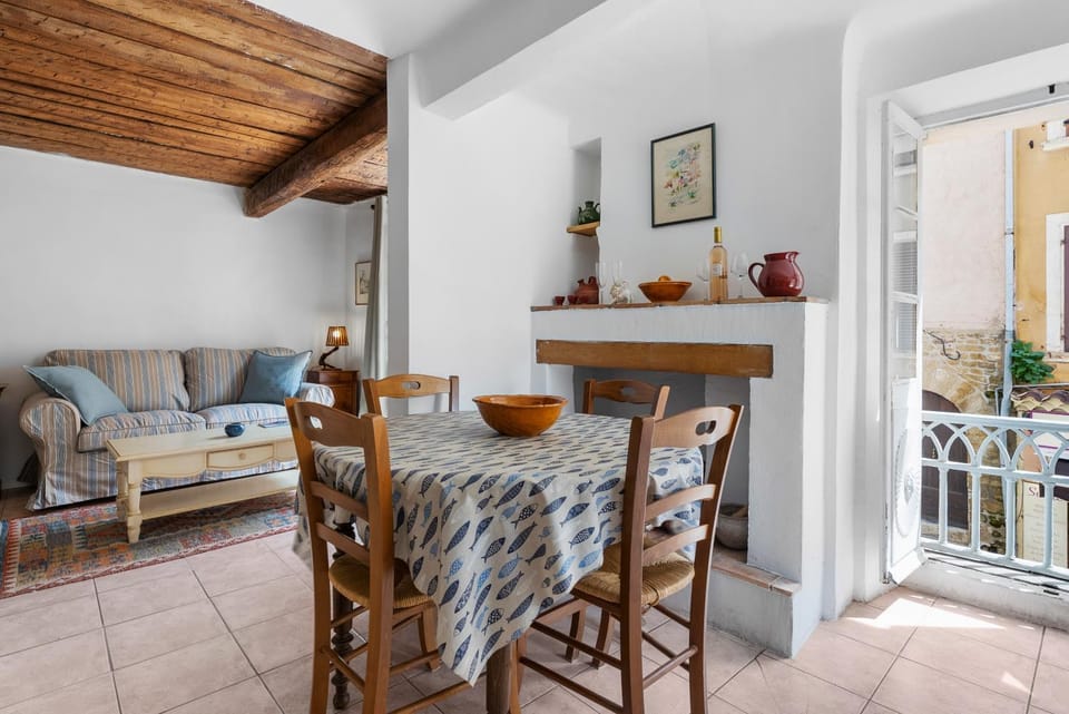 La petite Provence Apartment in Bormes-les-Mimosas