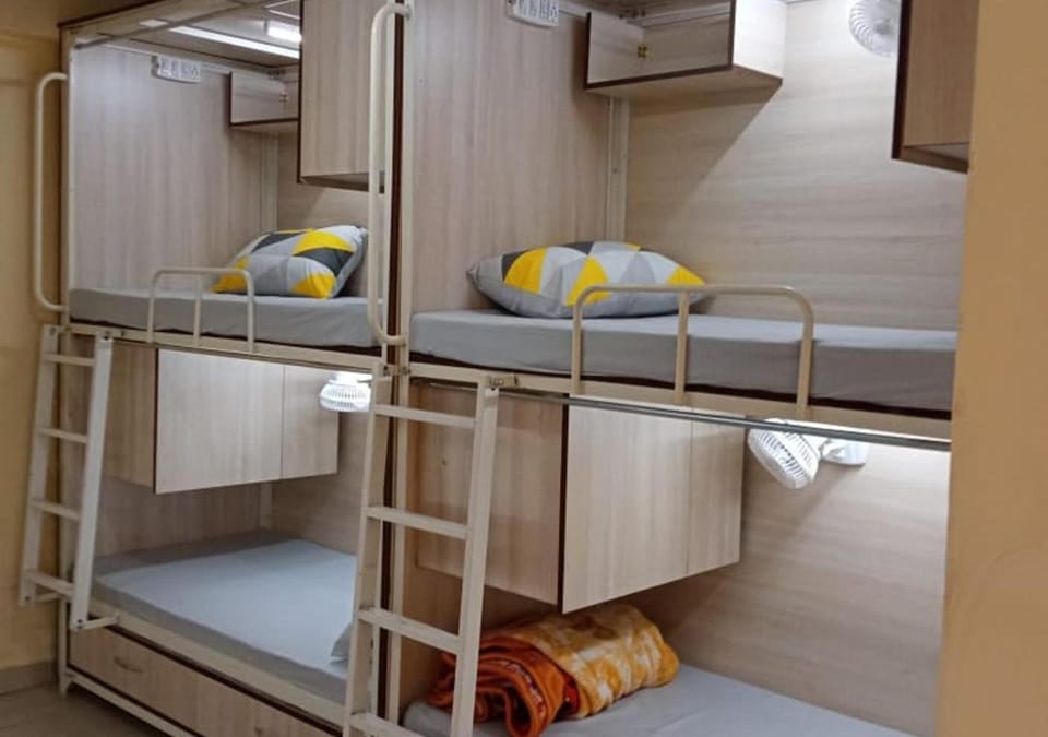 bunk bed