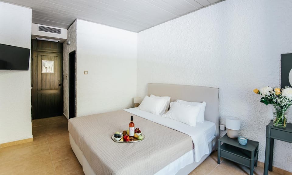Bed, Bed