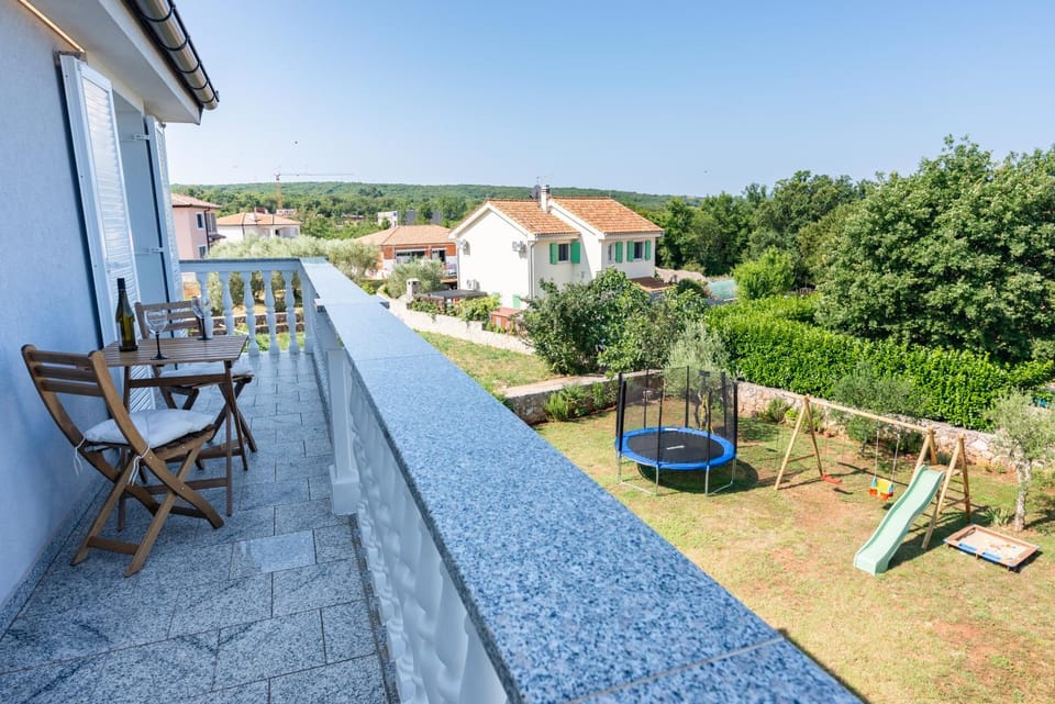 Day, Natural landscape, View (from property/room), Balcony/Terrace