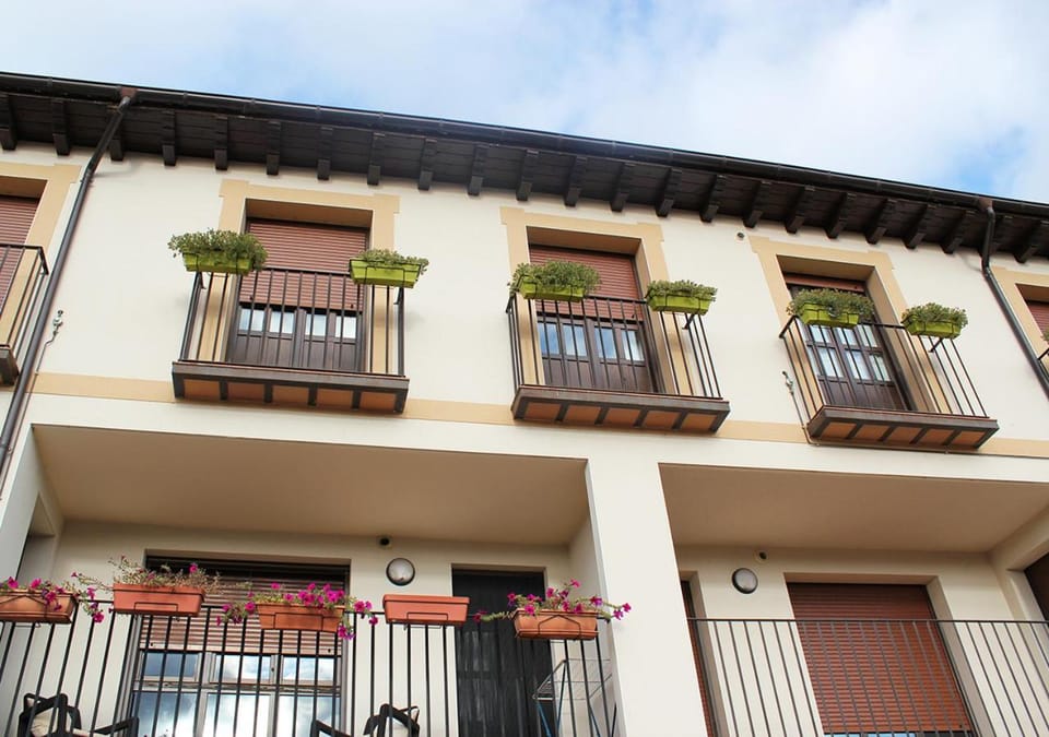 Property building, Balcony/Terrace