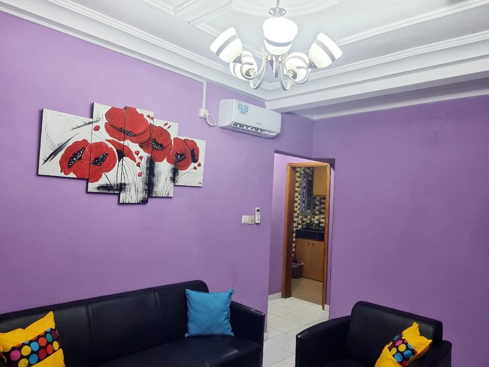Living room, Seating area, air conditioner