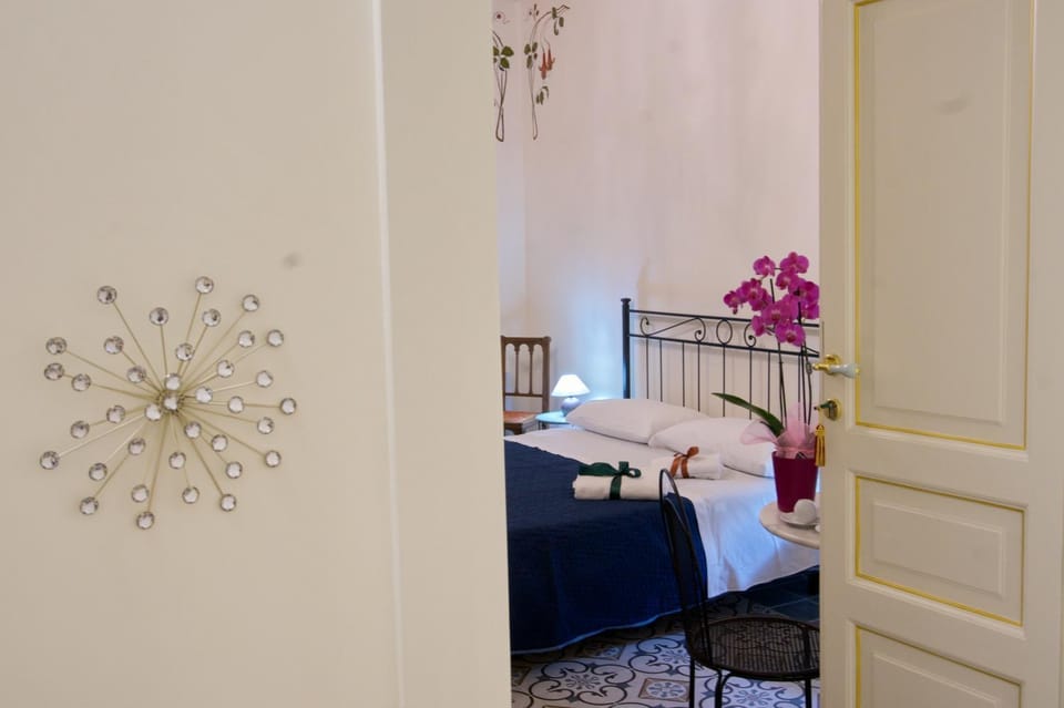 Domus Aurea Bed and Breakfast in Montalbano Elicona