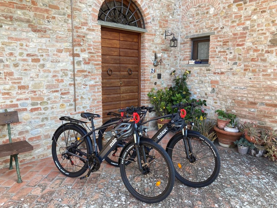 Podere Sanripoli Bed and Breakfast in Tuscany