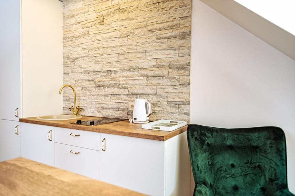 Coffee/tea facilities, Kitchen or kitchenette