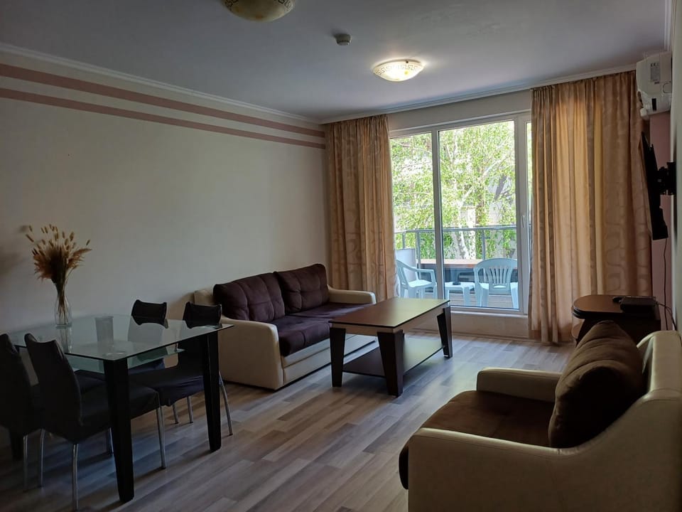 Admiral Plaza Premium Apartments Apartment in Sunny Beach