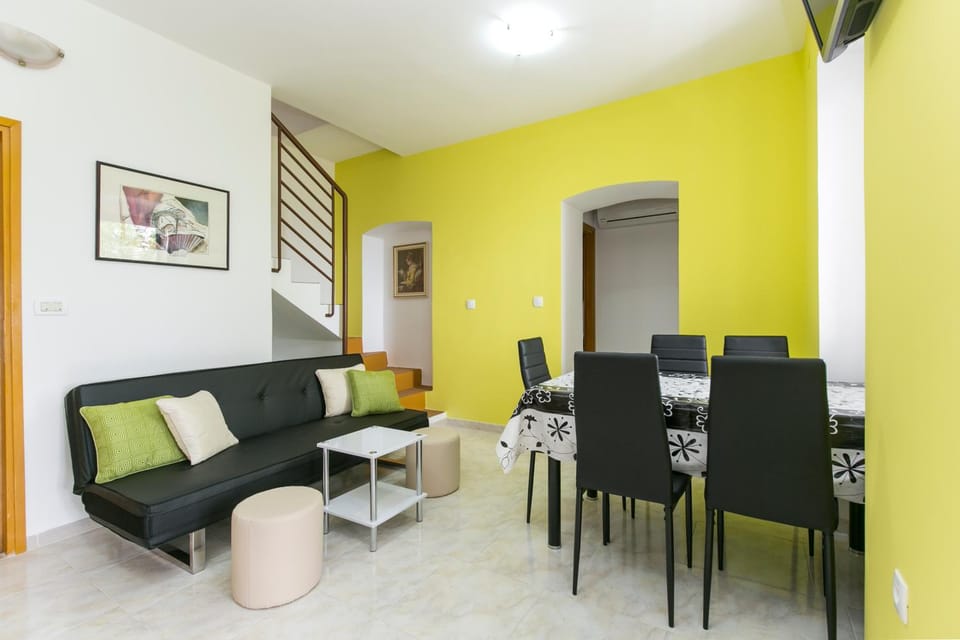 Relax Ravni Apartment in Istria County