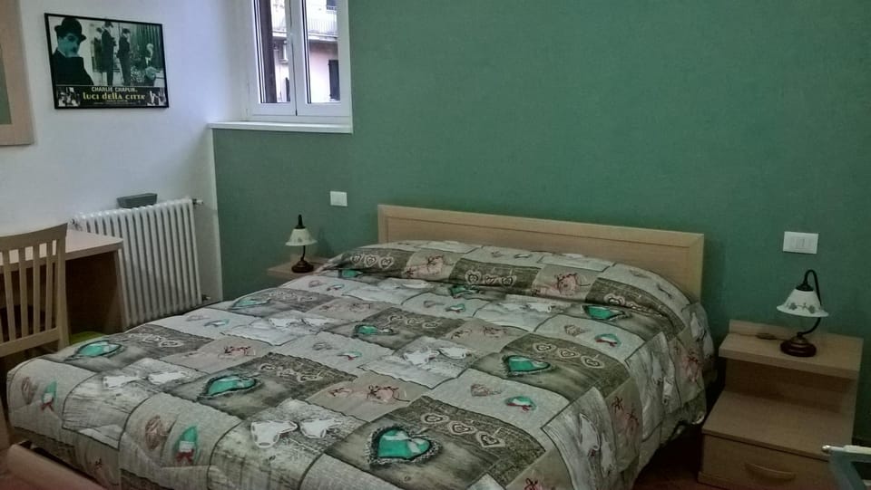 Bed, Decorative detail