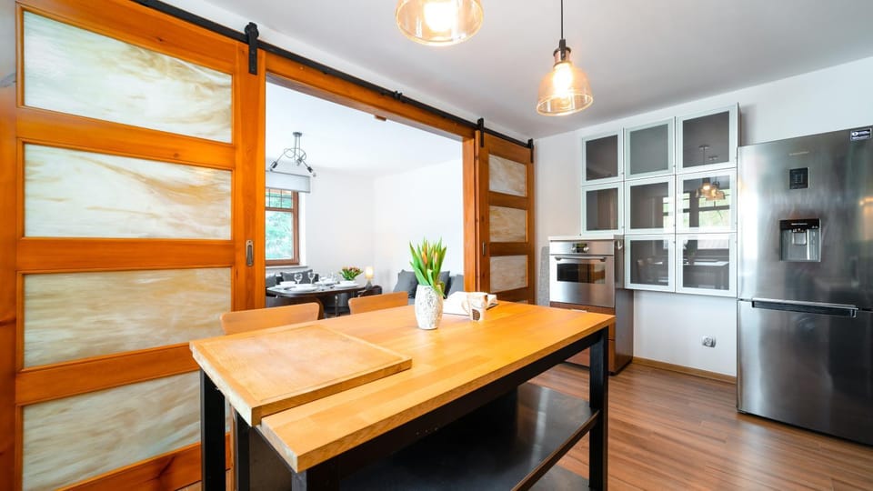 Apartament przy Kamieńczyku Apartment in Lower Silesian Voivodeship
