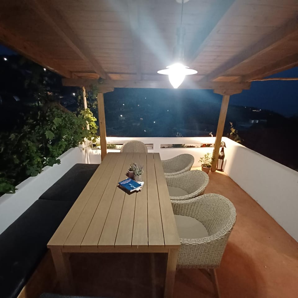 Balcony/Terrace, Sea view, Quiet street view