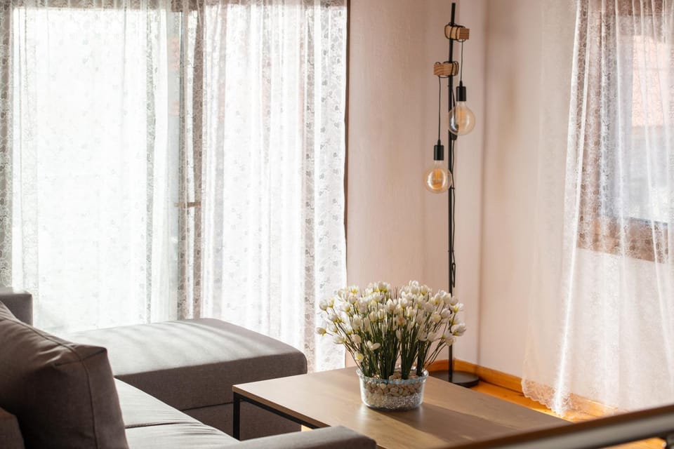 Living room, Photo of the whole room, Seating area
