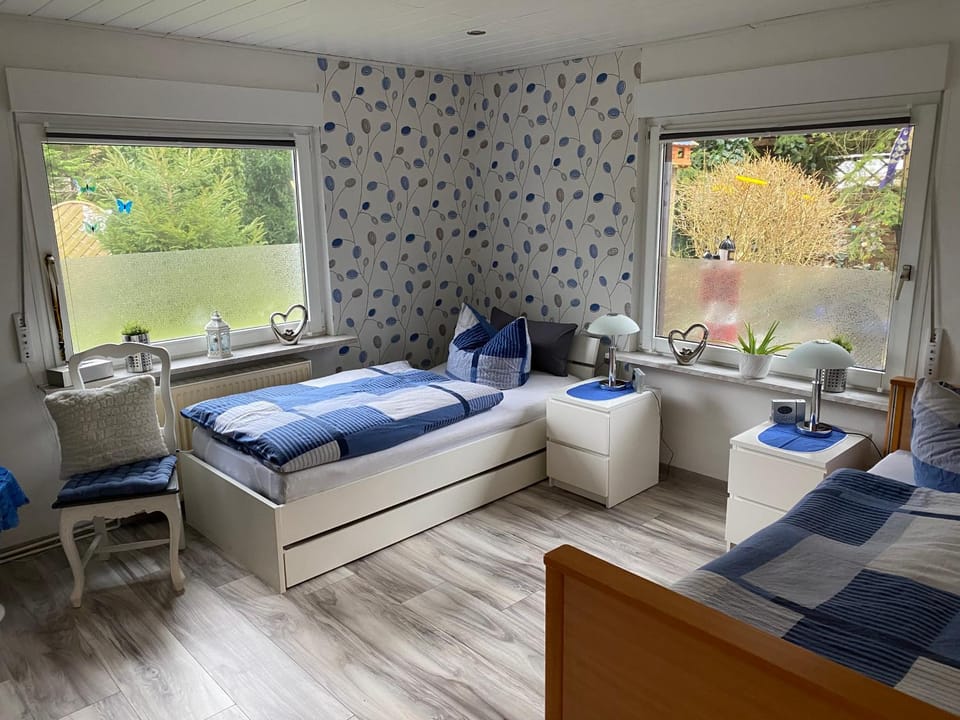 Bed, Bedroom