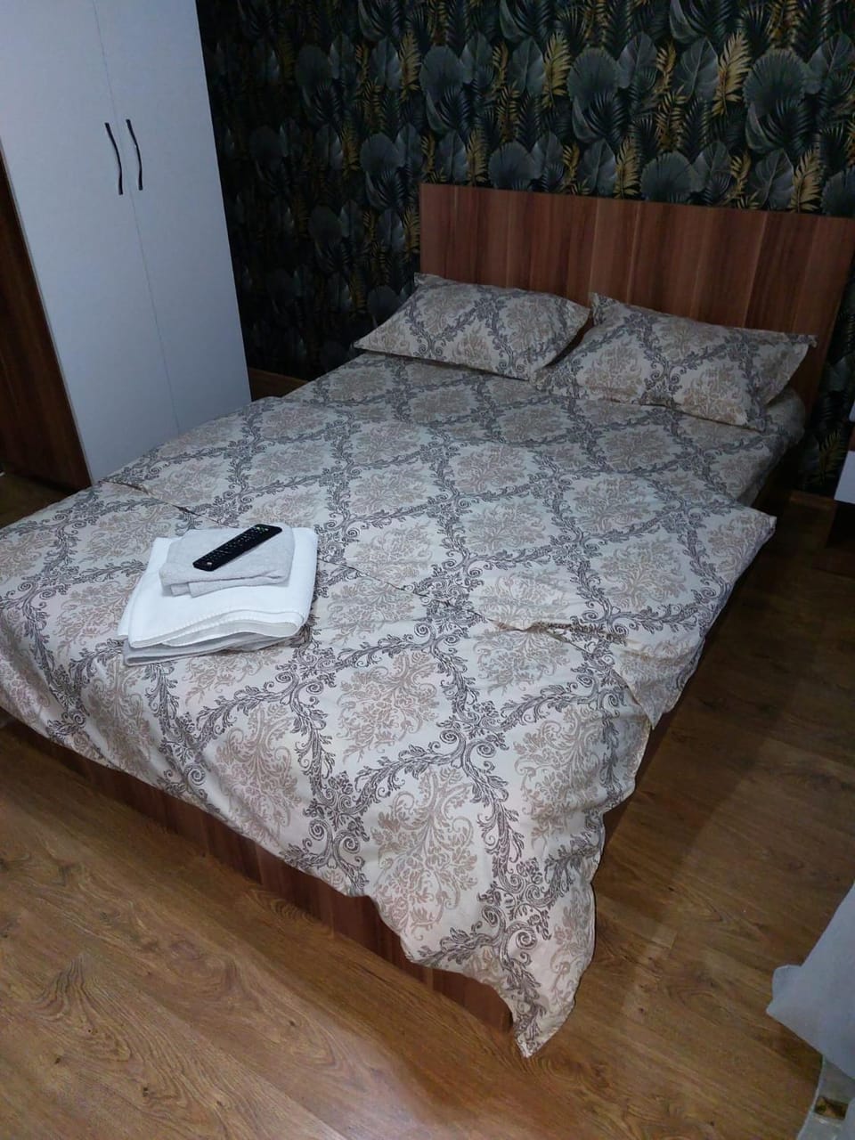 Pensiune Fundeni- Dragonul Rosu Bed and Breakfast in Bucharest