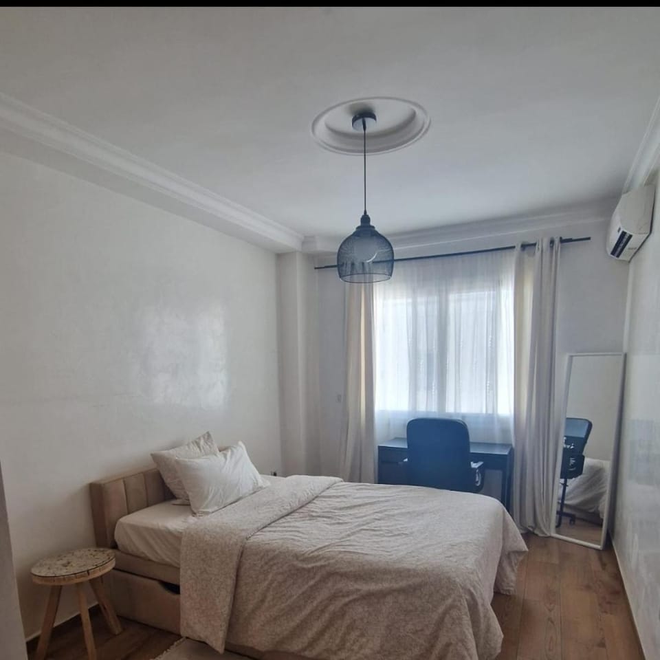 Appartement 250m2 avec 60M2 de terasse sans vis à vis ensoleillé Apartment in Tangier