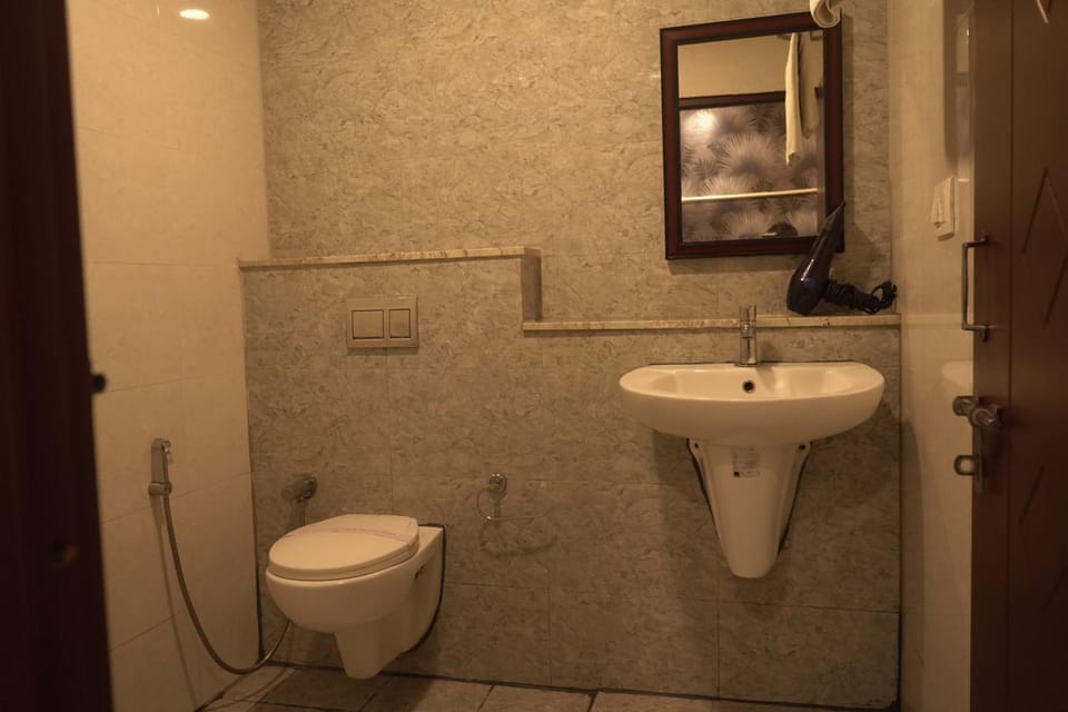 Toilet, Bathroom