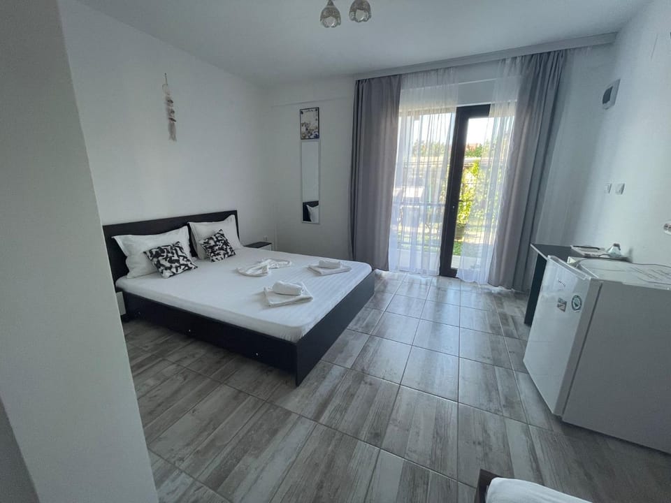 CASA SMARALD Bed and Breakfast in Constanța County