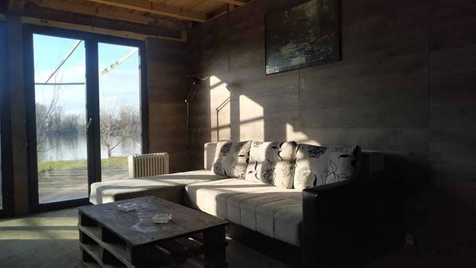 Top Chill party kucice apartmani Apartment in Belgrade