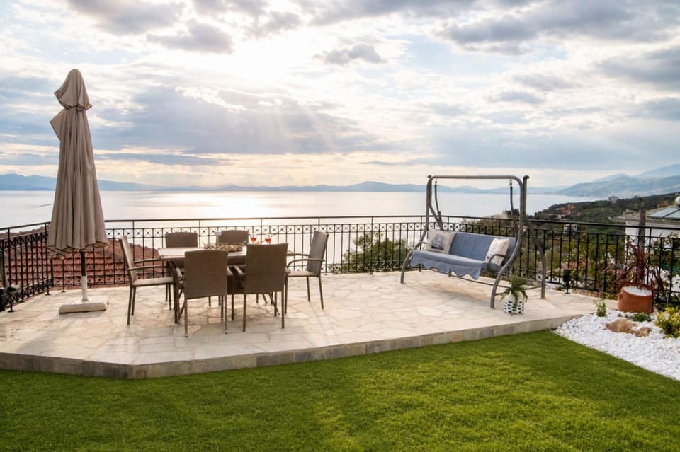 Mesonisi Boutique - Sea View in Afissos, Pelion House in Magnesia Prefecture, Greece