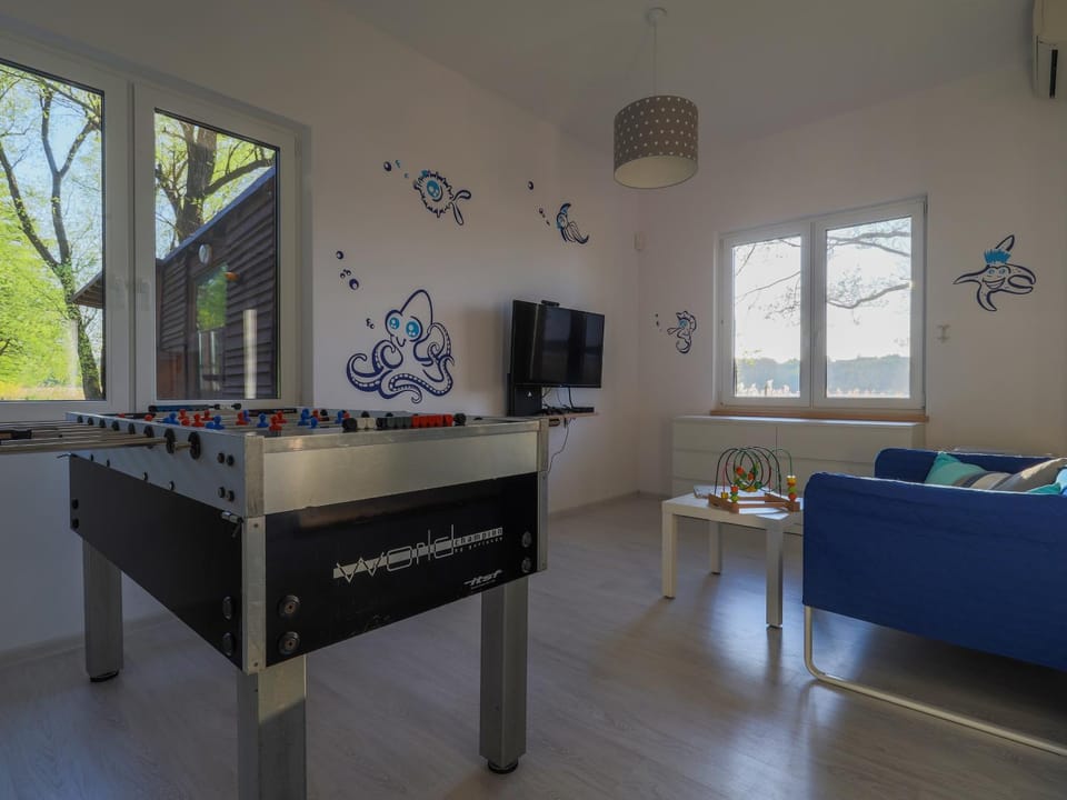 Children play ground, Children play ground, TV and multimedia, children, air conditioner, air conditioner