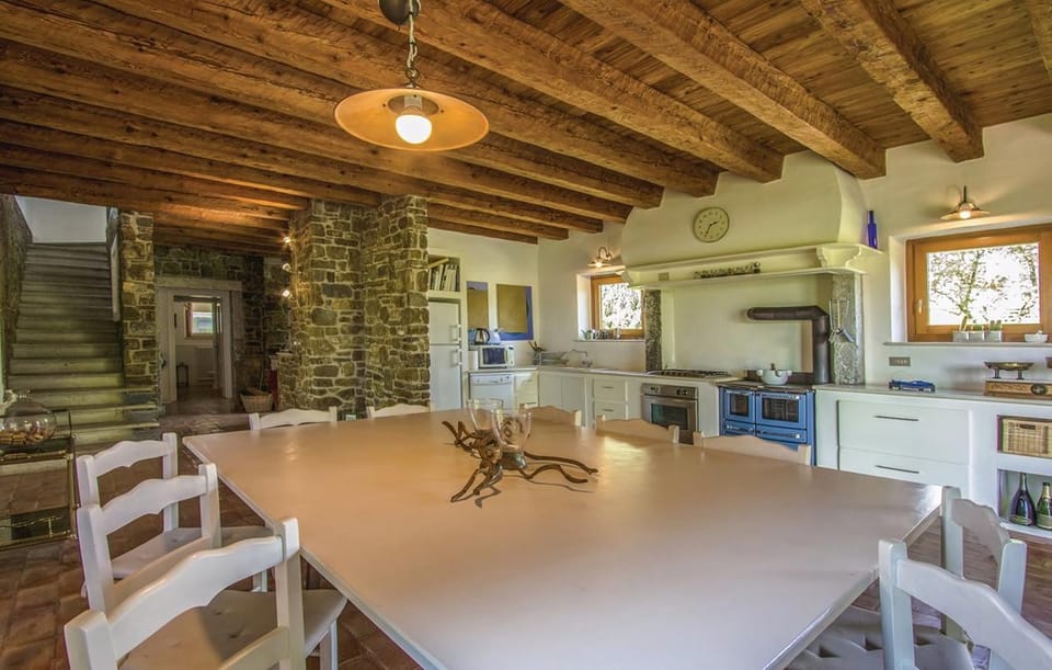 Capriva Del Friuli - CASA RONCUS House in Friuli-Venezia Giulia