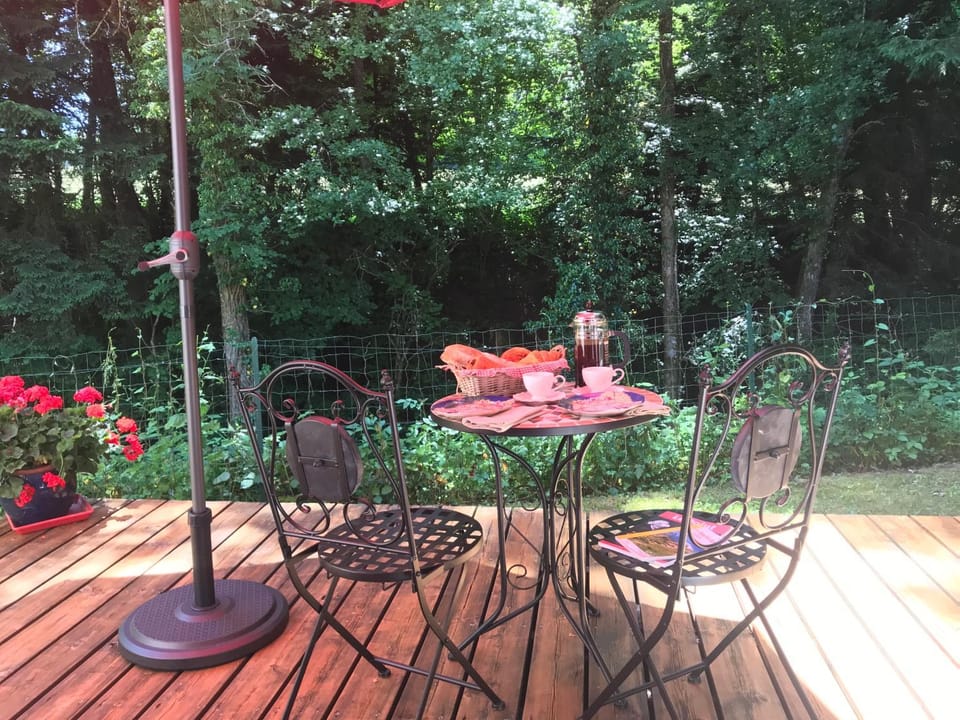 Garden, Balcony/Terrace, Balcony/Terrace, Dining area, Garden view, Continental breakfast