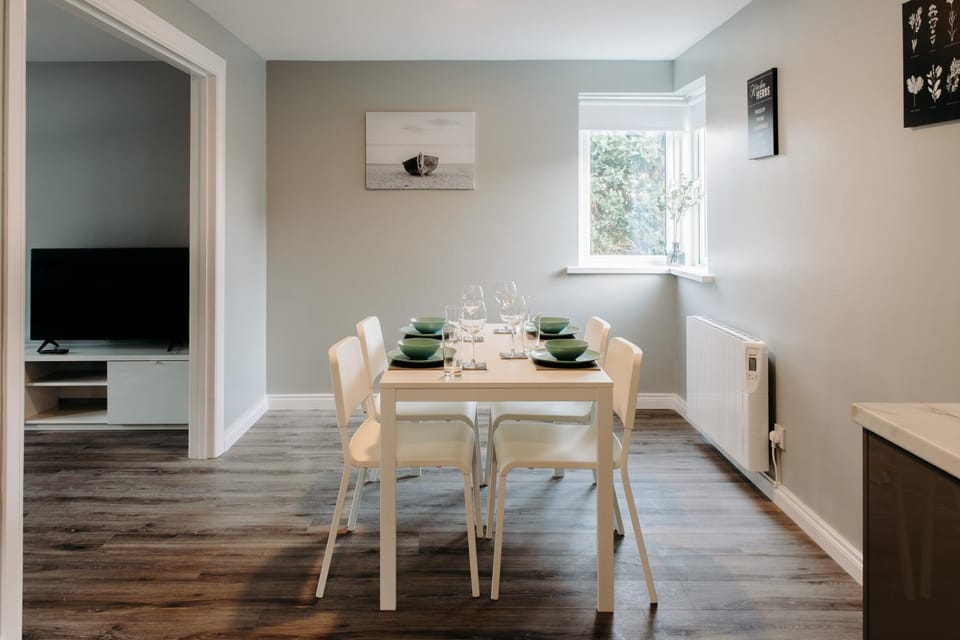 Central Apartment Newcastle Apartment in Northern Ireland
