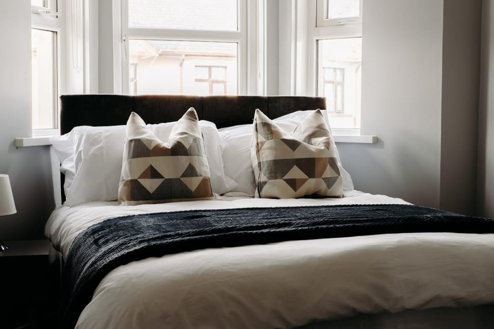 Central Apartment Newcastle Apartment in Northern Ireland