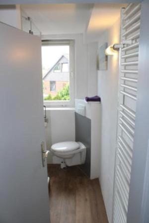 Ferienwohnung Monteurwohnung Rose 15 Isenbüttel Apartment in Saxony-Anhalt, Germany