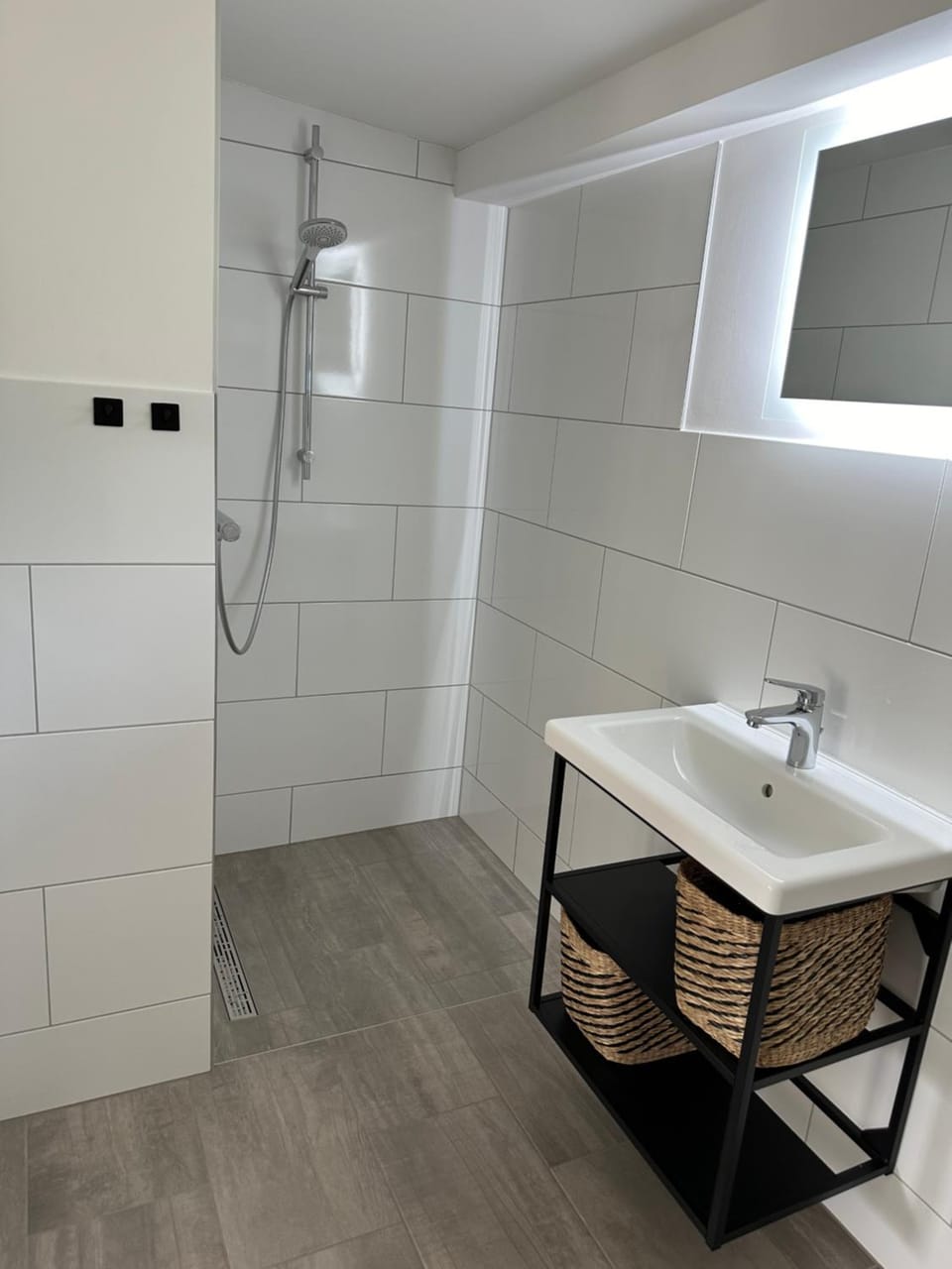 Villa Frankenstein - Deluxe Ferienwohnung mit Ladestation E-Auto & E-Bike Apartment in Mecklenburg-Vorpommern, Germany