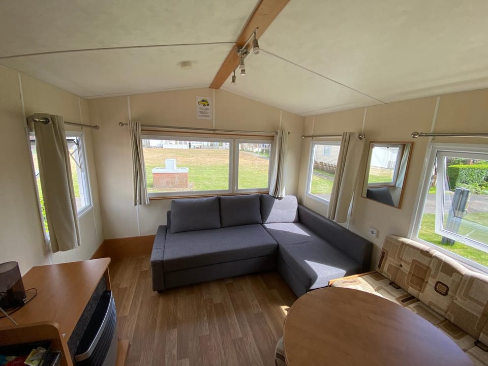 Property building, Bed, Living room
