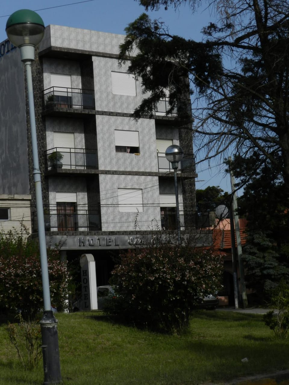 Property building, Facade/entrance