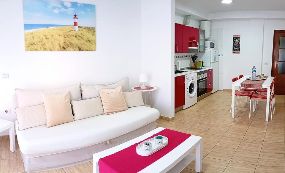 Kitchen or kitchenette, Living room