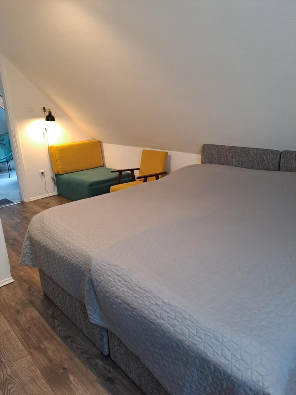 Bed, Bedroom