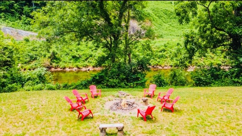 Seating area, River view