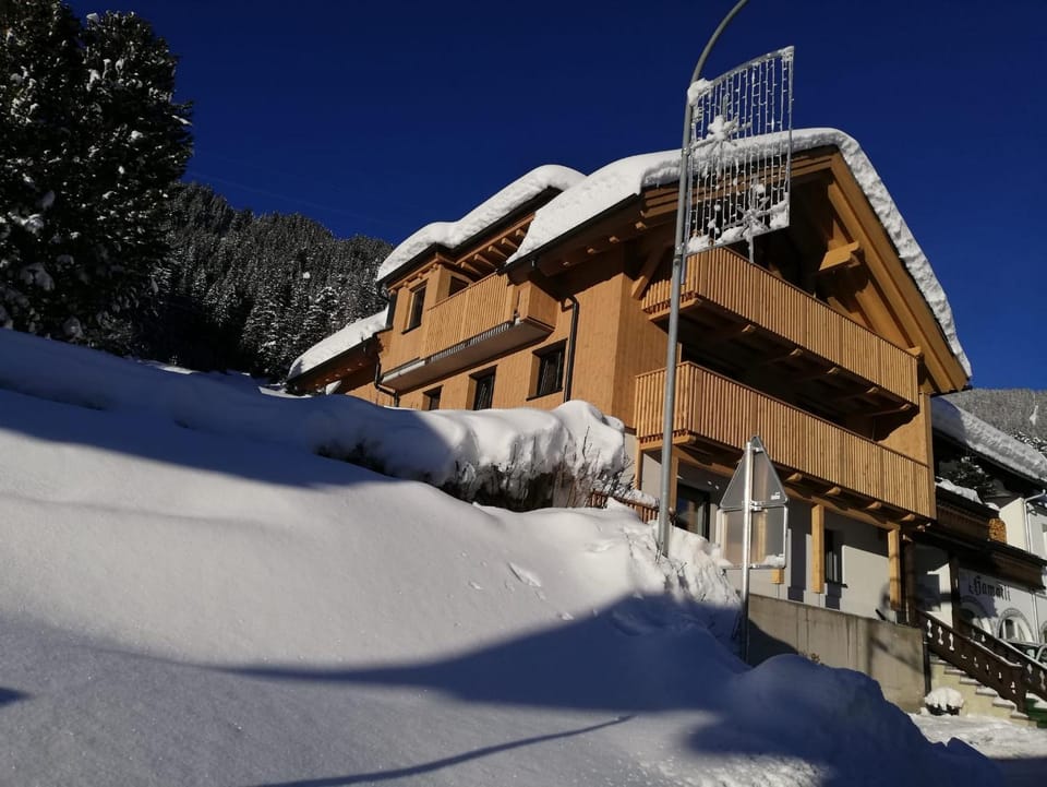 Property building, Winter