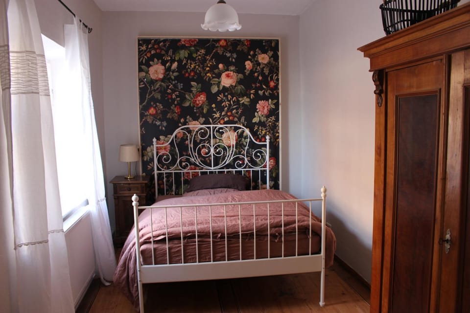 Bed, Bedroom, wardrobe