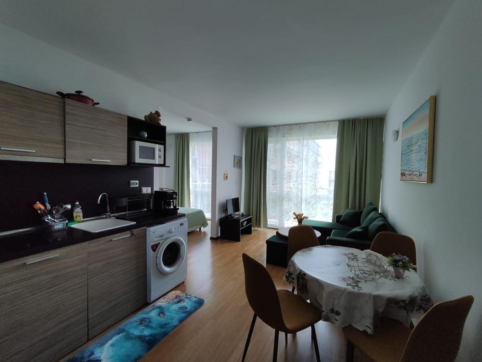Sunny apartment Sarafovo Apartment in Burgas