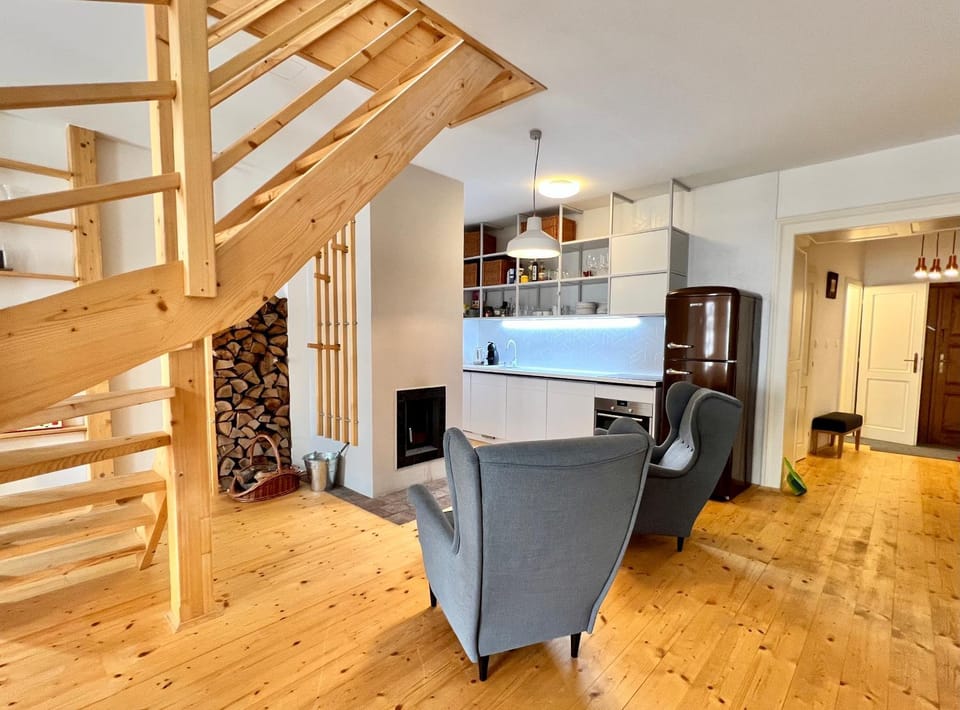 Living room, kitchen