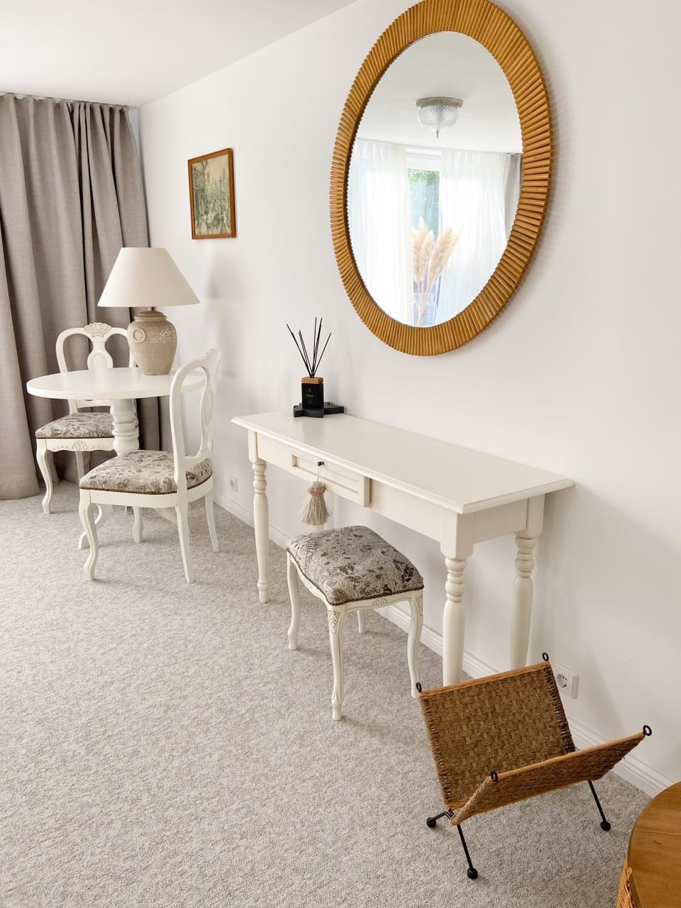 Seating area