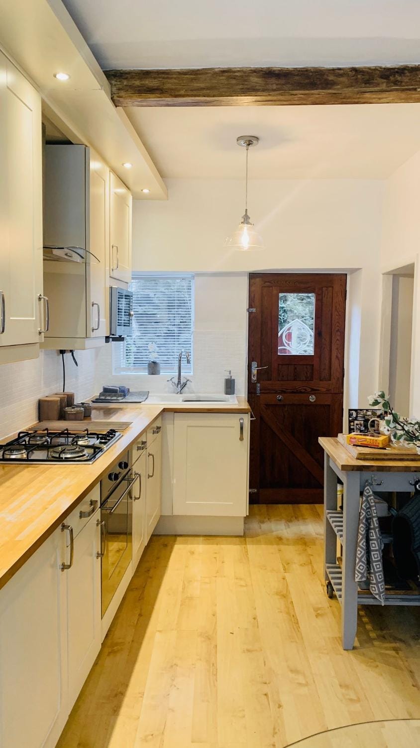 The Tenth House, Grade II Listed Georgian Town House, Wirksworth, Derbyshire, Peak District Cottage, Sleeps 4 House in Amber Valley