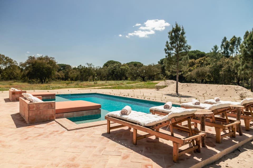 Garden, View (from property/room), Swimming pool