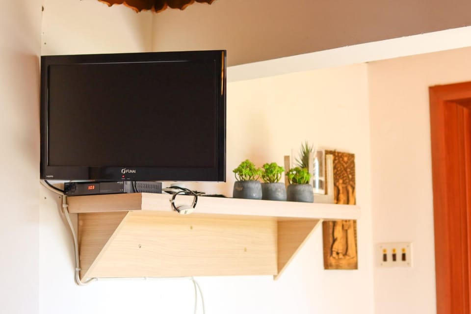 Hilja's Oliven Garden Bungalows House in Ulcinj