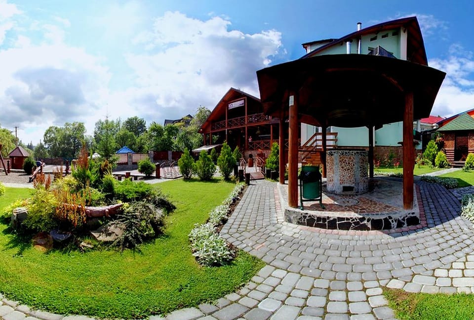 Property building, Garden